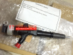 23670-30320,Genuine New Toyota Prado 1KD Fuel Injector